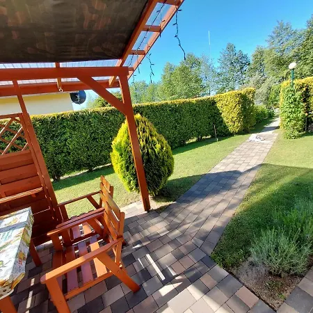 Lawendowy Na Wiejskiej Lubiatowo (Pomerania)